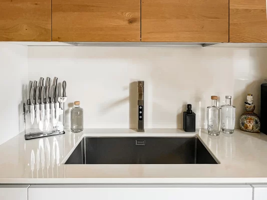 Appartamento con Impianto ad osmosi inversa con frigo gasazione e rubinetto elettrico a 5 vie