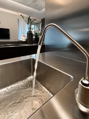 Appartamento con Osmy Frizz 220 impianto di osmosi inversa