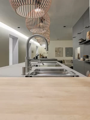 Appartamento conImpianto ad osmosi inversa con frigo gasazione con rubinetto elettronico a 3 vie salva spazio