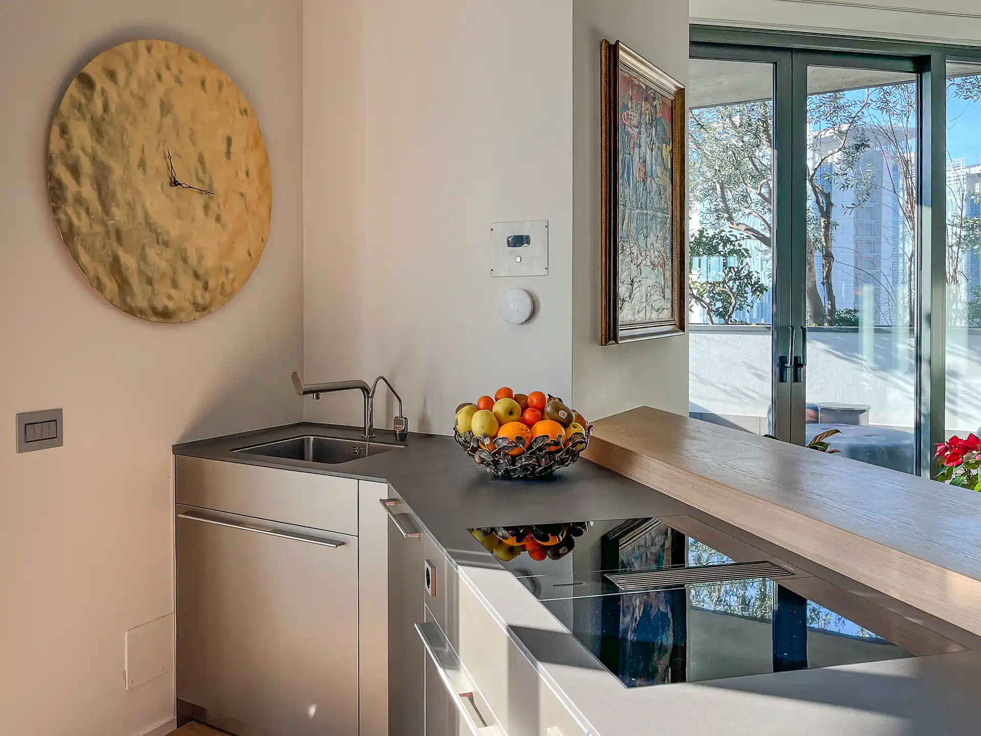 Osmy Frizz 110-Rubinetto elettronico con colorazione nichel spazzolato